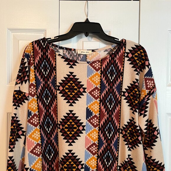 Beeson River Dress - Picture 2 of 4